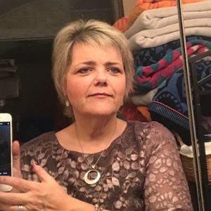 Meet your Posher, Sandra